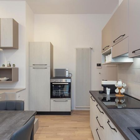 I Host Apartment - Val Strona 6 Milano Eksteriør bilde